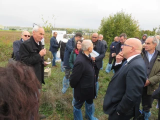 Visite de Bruno Bonnell à Bretenière