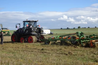 Machinisme : démonstration Depussay dans la Nièvre