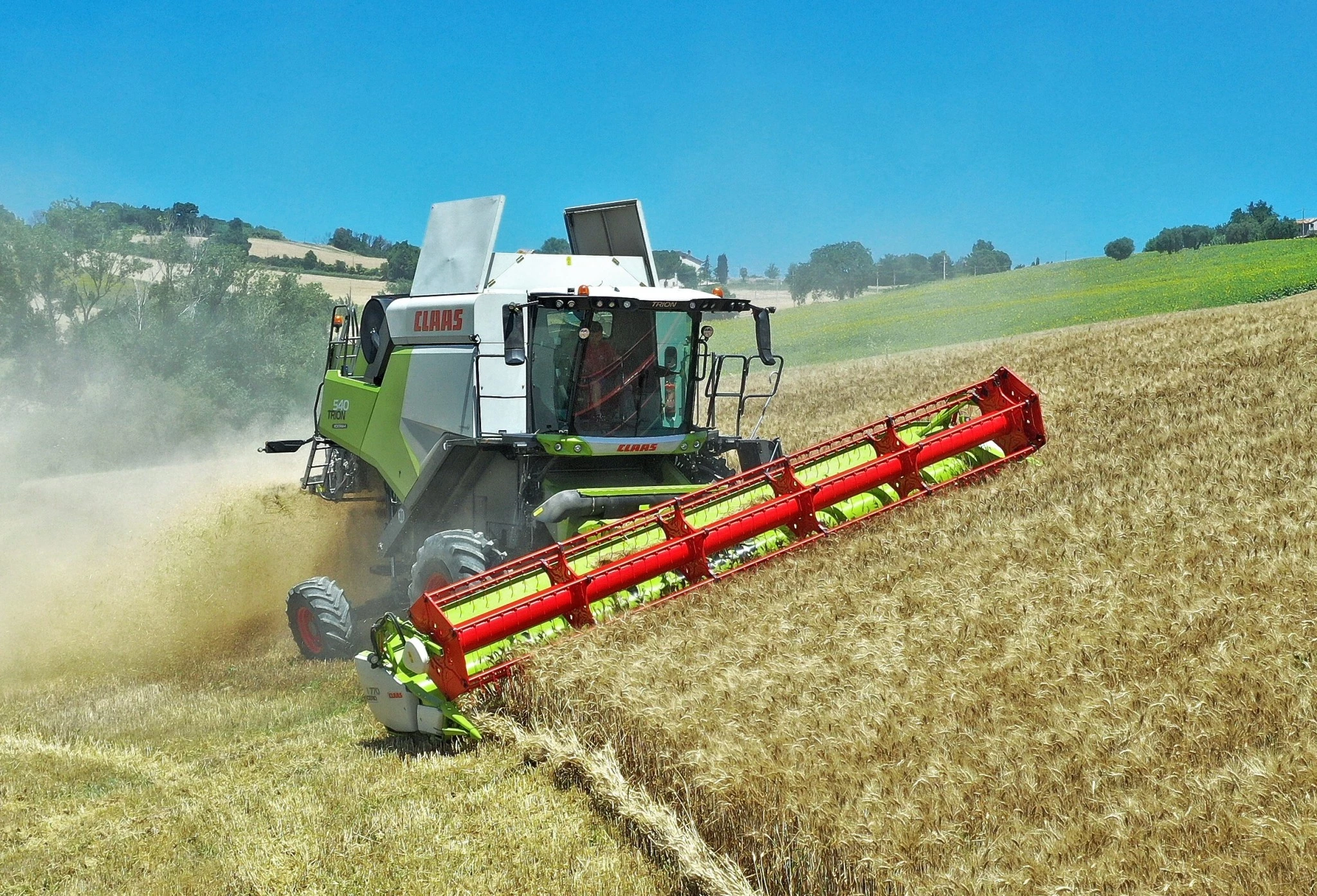Claas : Les Trion 540 et 540 Montana 4 complètent l’offre des moissonneuses-batteuses
