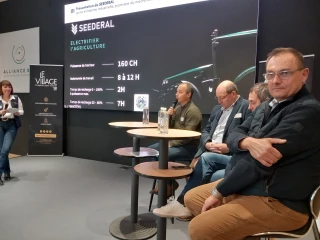 Des tracteurs branchés, mais sur la bonne prise