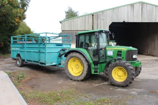 Comment convertir un tracteur diesel à électrique ?