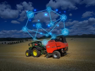 Kuhn // Le pick-up des presses à balles rondes piloté par GPS