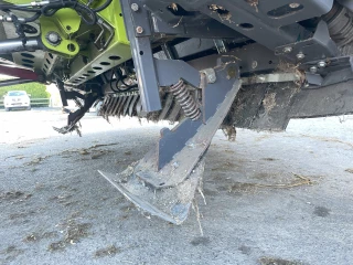 14 Des patins écrase-chaumes fonctionnels