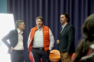 Saluer l'engagement collectif 