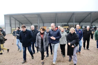 Écoute, actions et demandes