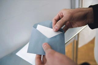 Des listes paritaires dans toutes les communes