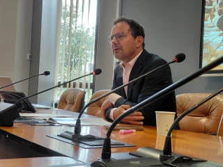 A la Région, travaux et alimentation pour les lycées