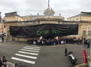 Macron, réponds-nous ! 
