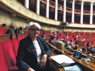 Le défi de la députée Yolaine de Courson
