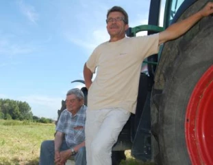 Les agriculteurs jonglent avec la pluie
