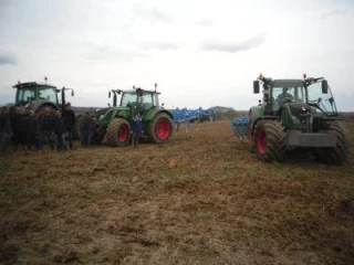 Valagri sillonne le terrain
