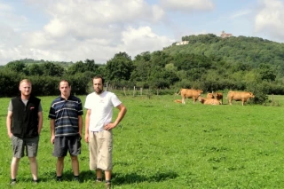 Coincés entre la basilique de Vézelay et les zones inondables…