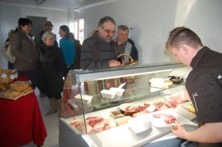 Dornes rend accessible  ses produits locaux et «équitables»