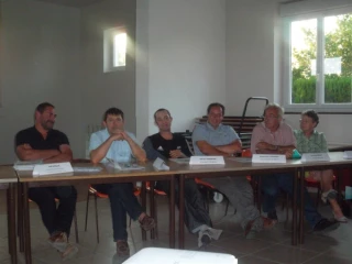 Ayez le réflexe, service de remplacement…