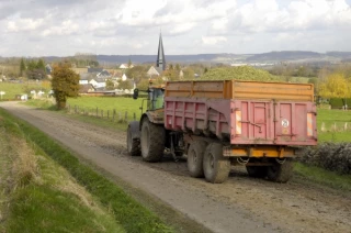 Boues sur la chaussée : attention danger !