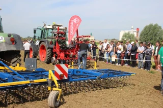 Mutualiser pour gérer les adventices