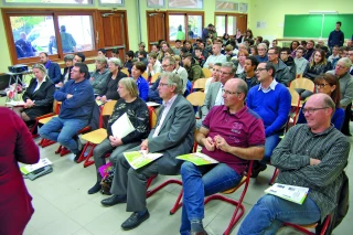 Effectifs et subventions en baisse