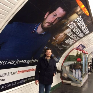 Un JA dans le métro parisien