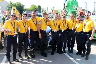«Les mains en l’air, c’est la gendarmerie...»