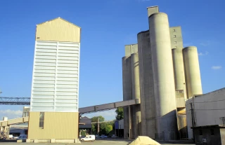 Les stocks revus à la hausse